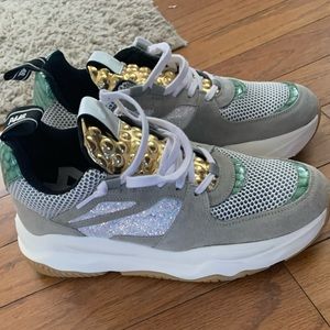 NEW P448 running sneakers